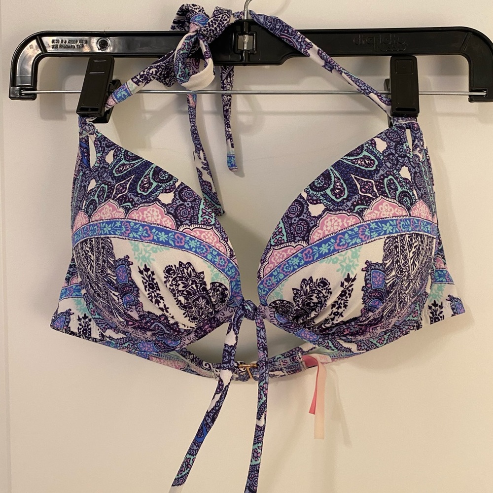Victoria’s Secret Swim Top